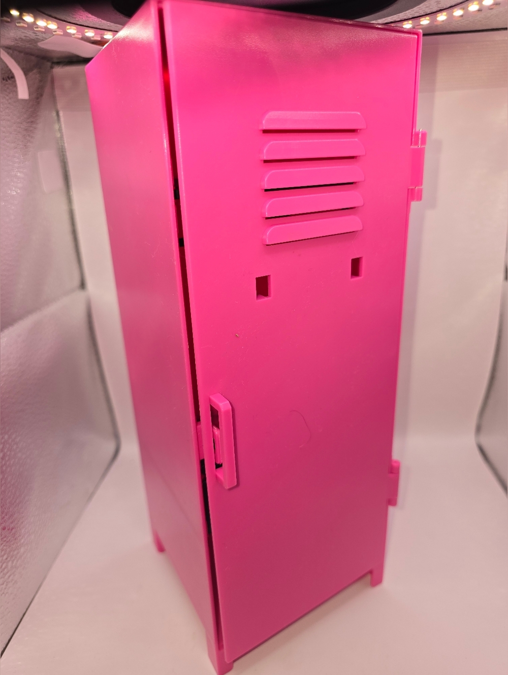 Bright Pink Mini Locker